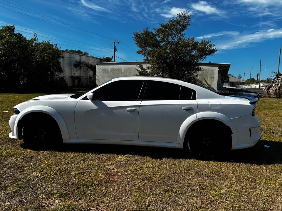 2021 Dodge Charger 8th Gen - Image 4 of 9
