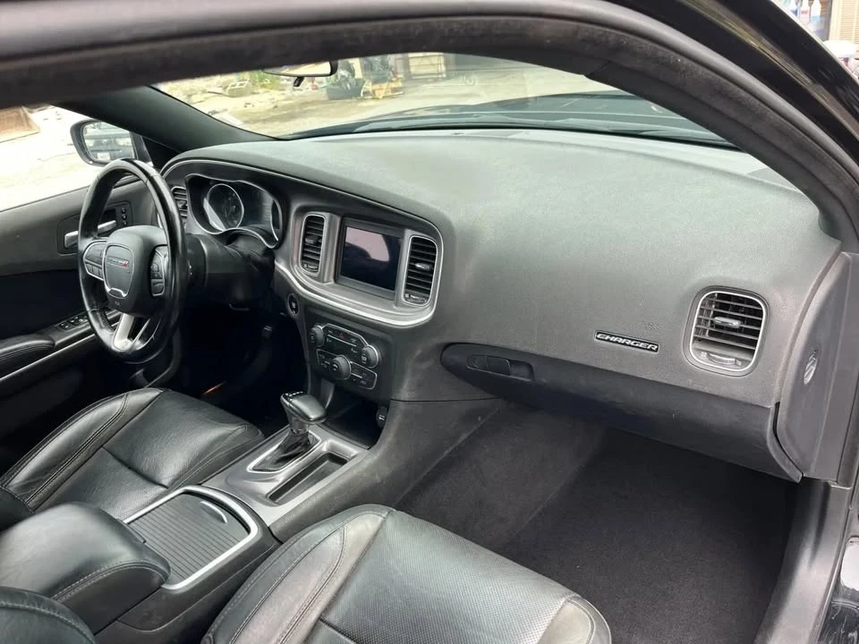 2021 Dodge Charger 8th Gen - Image 16 of 20