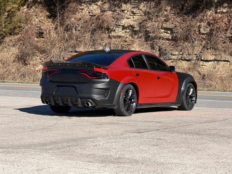 2021 Dodge Charger 8th Gen - Image 4 of 19