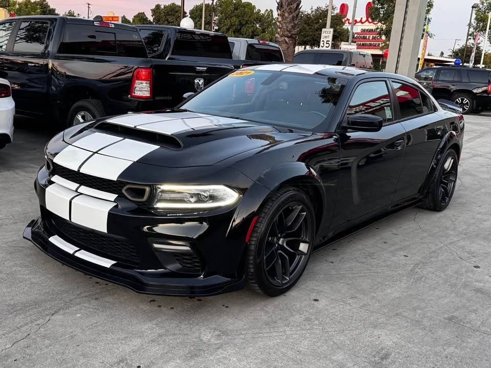 2021 Dodge Charger 7th Gen - Image 15 of 17