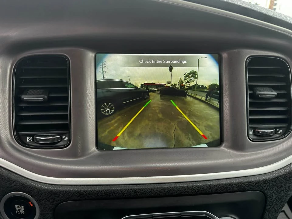2021 Dodge Charger 7th Gen - Image 15 of 19