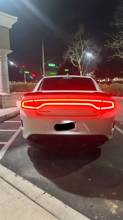 2021 Dodge Charger 7th Gen - Image 2 of 4