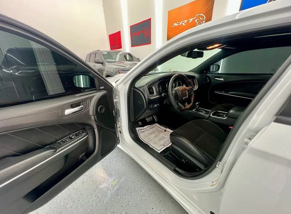 2021 Dodge Charger 8th Gen - Image 11 of 18