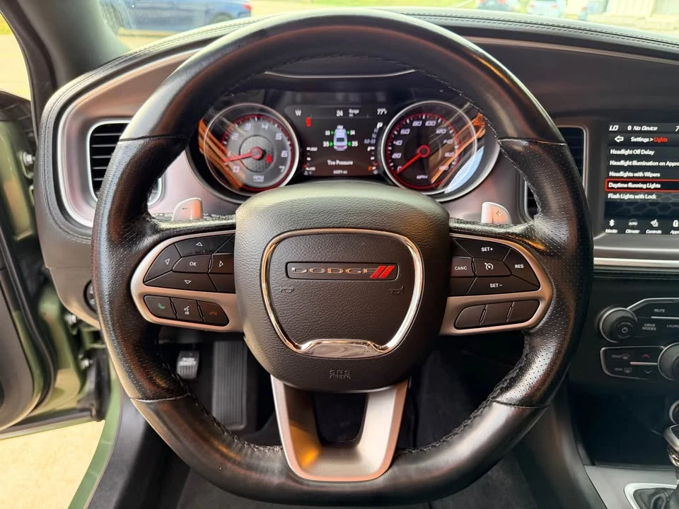 2021 Dodge Charger 8th Gen - Image 17 of 20