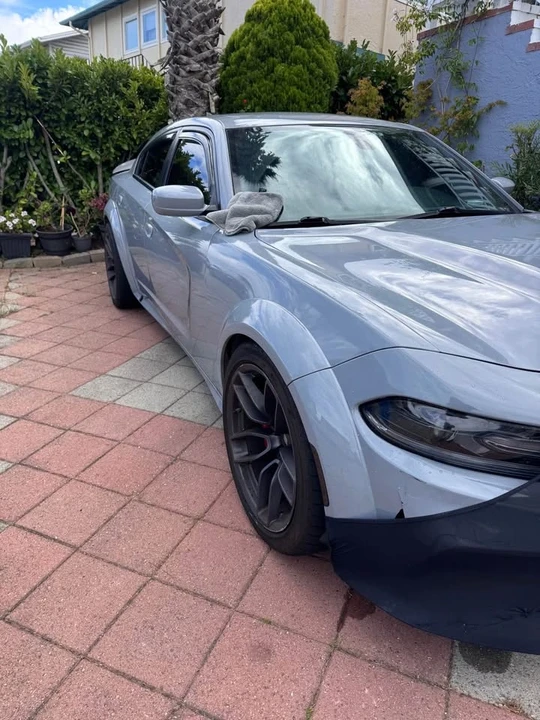 2021 Dodge Charger 8th Gen - Image 2 of 4