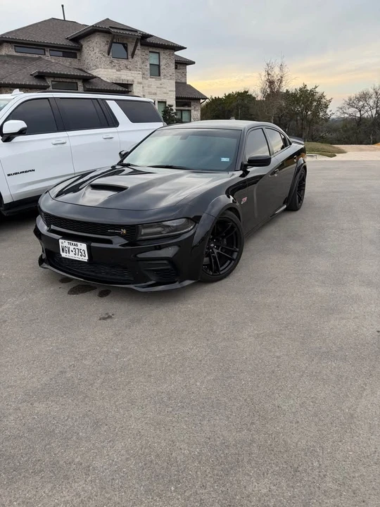 2021 Dodge Charger 8th Gen - Image 2 of 8