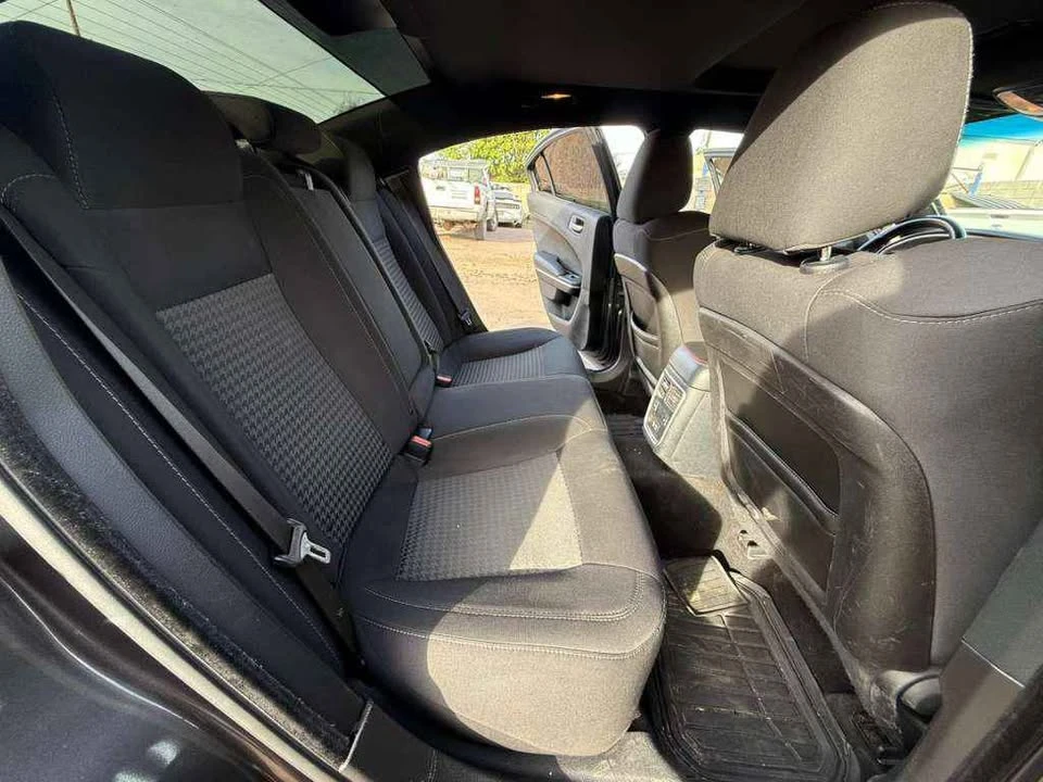 2021 Dodge Charger 8th Gen - Image 9 of 10