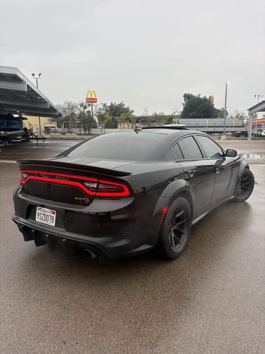2021 Dodge Charger SRT Hellcat 7th Gen - Image 3 of 7
