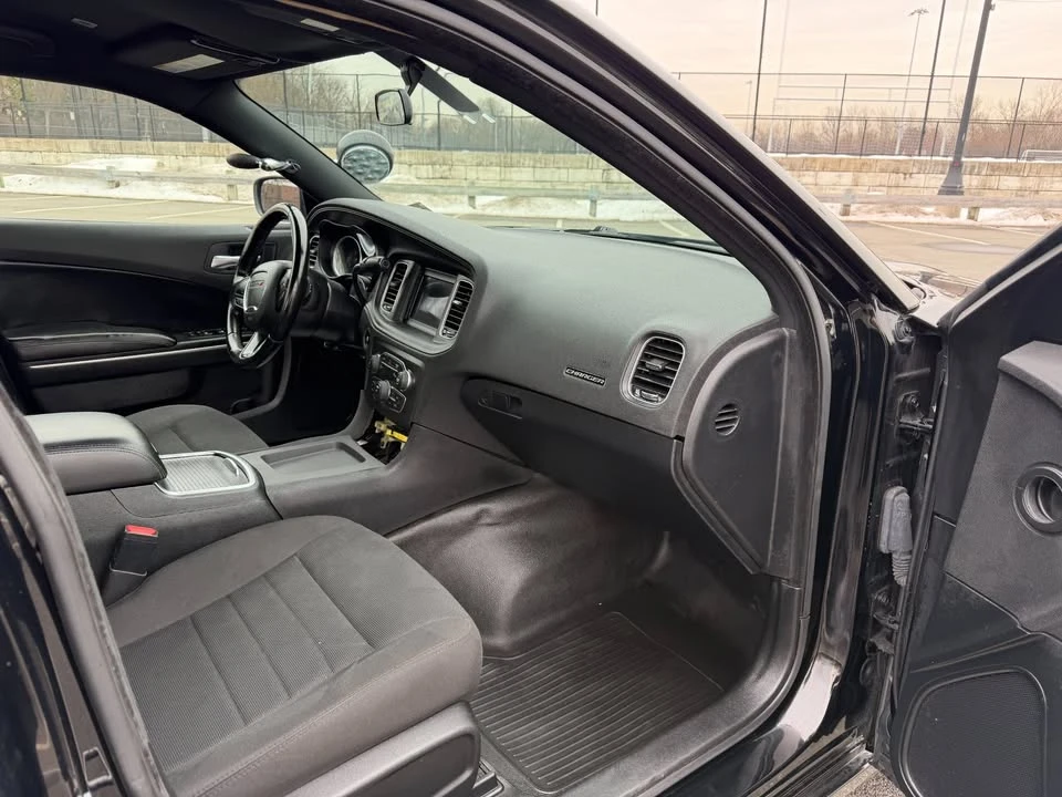 2021 Dodge Charger 7th Gen - Image 15 of 18