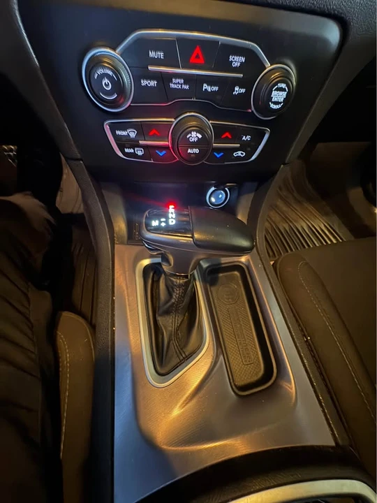2021 Dodge Charger 7th Gen - Image 12 of 16