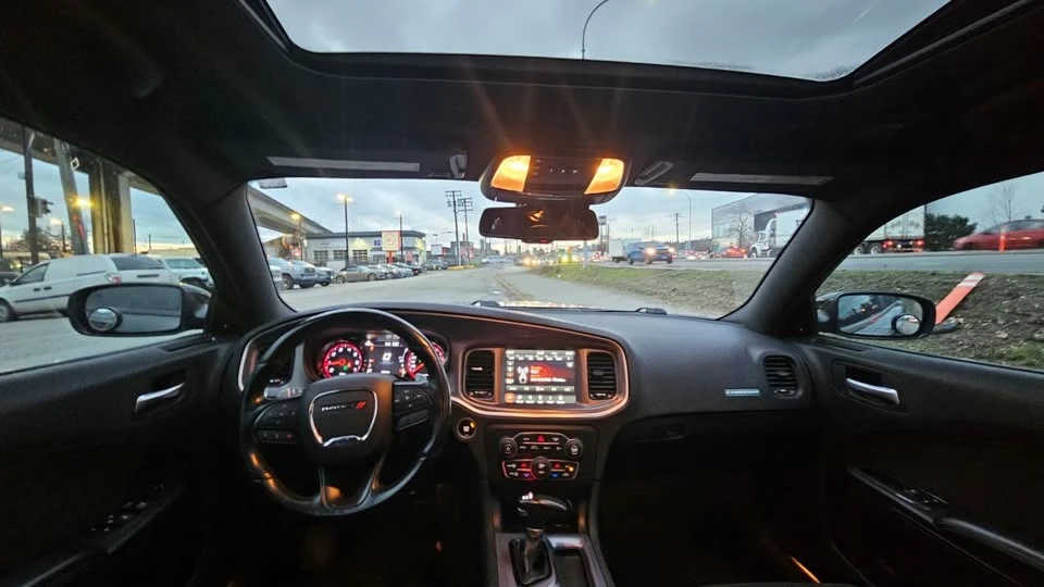 2021 Dodge Charger 7th Gen - Image 11 of 12