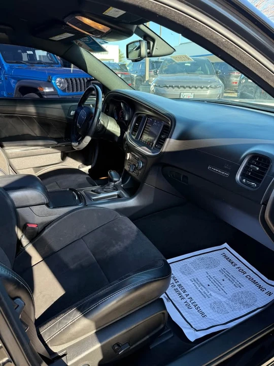 2021 Dodge Charger 7th Gen - Image 16 of 18