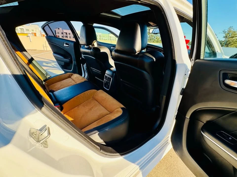 2021 Dodge Charger SRT & 392 7th Gen - Image 19 of 20