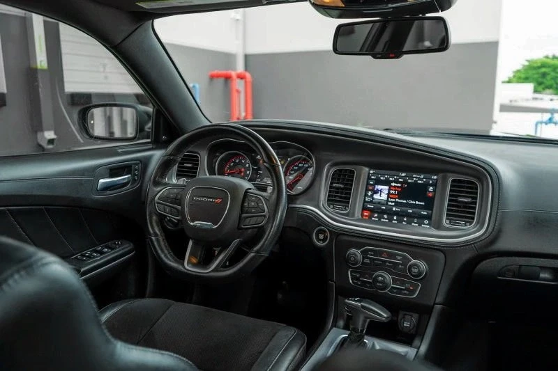 2021 Dodge Charger 8th Gen - Image 16 of 20