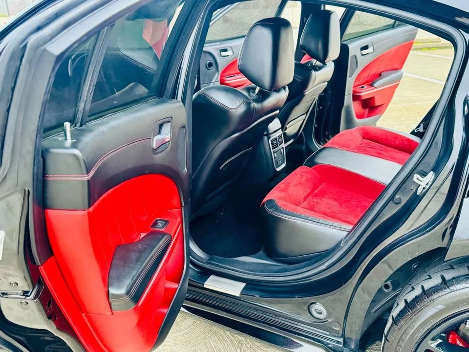 2021 Dodge Charger 8th Gen - Image 16 of 18