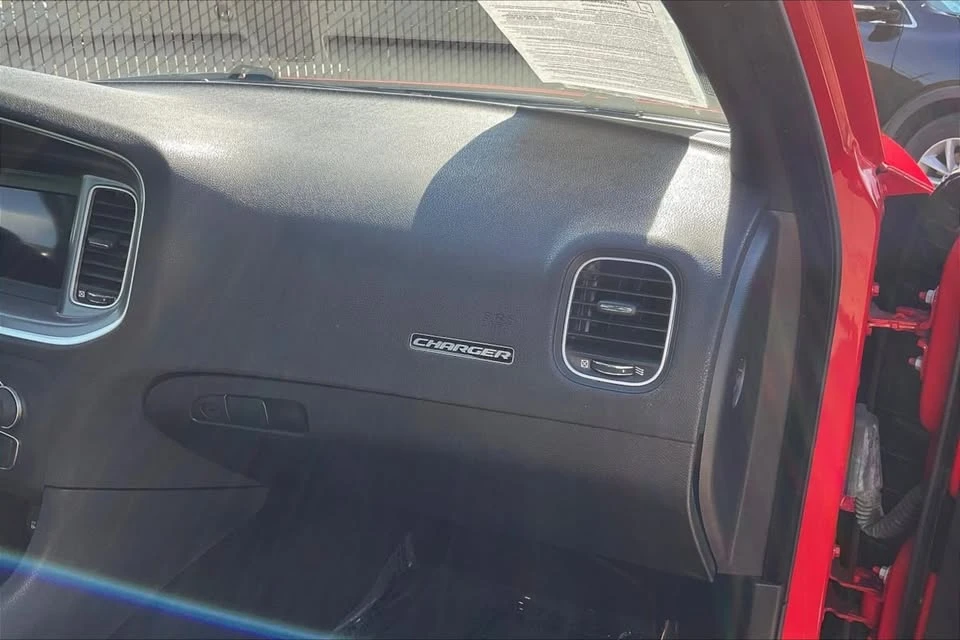 2021 Dodge Charger 7th Gen - Image 15 of 20