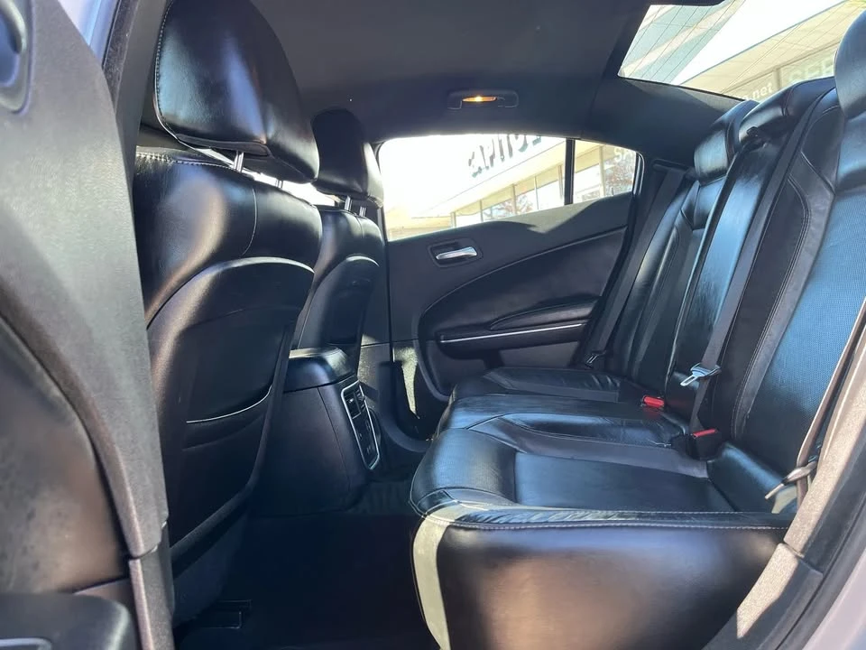 2021 Dodge Charger 8th Gen - Image 17 of 20