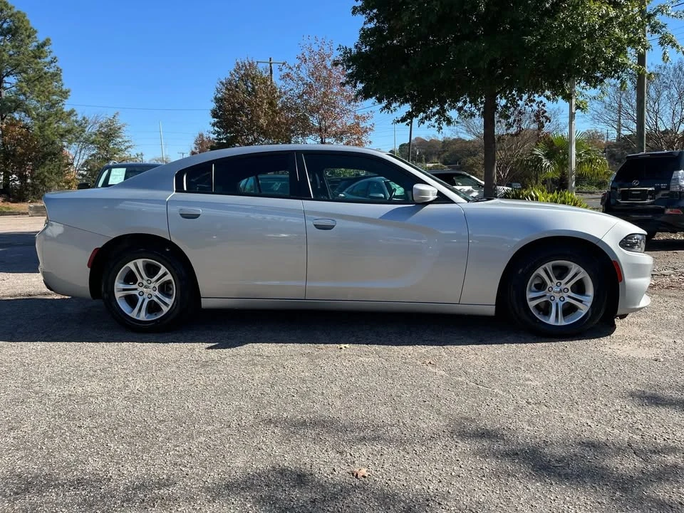 2021 Dodge Charger 8th Gen - Image 8 of 20