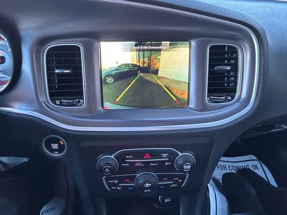 2021 Dodge Charger 7th Gen - Image 15 of 19