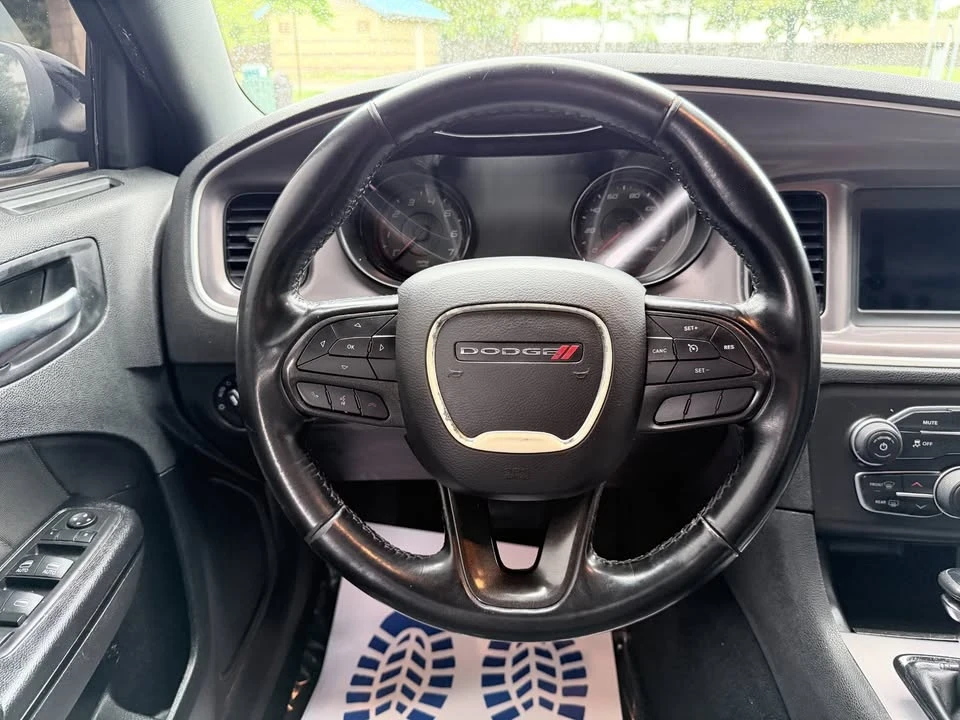 2021 Dodge Charger 7th Gen - Image 15 of 19