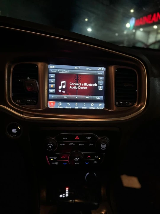 2021 Dodge Charger 7th Gen - Image 9 of 12