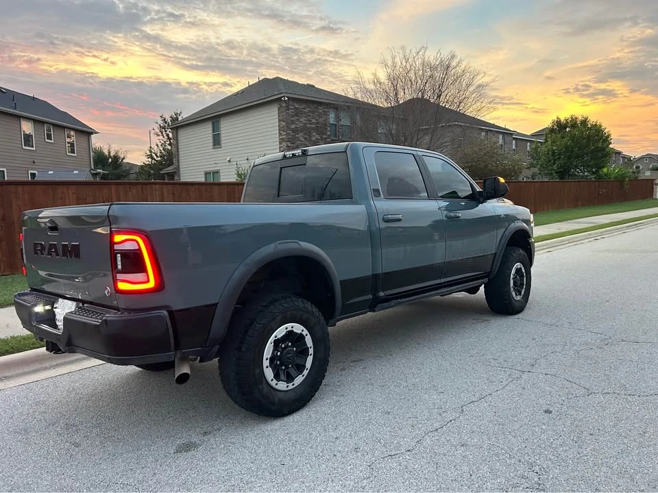 2021 Ram 2500 - Image 3 of 13