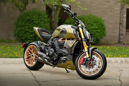 2021 Ducati Diavel 1260 Lamborghini