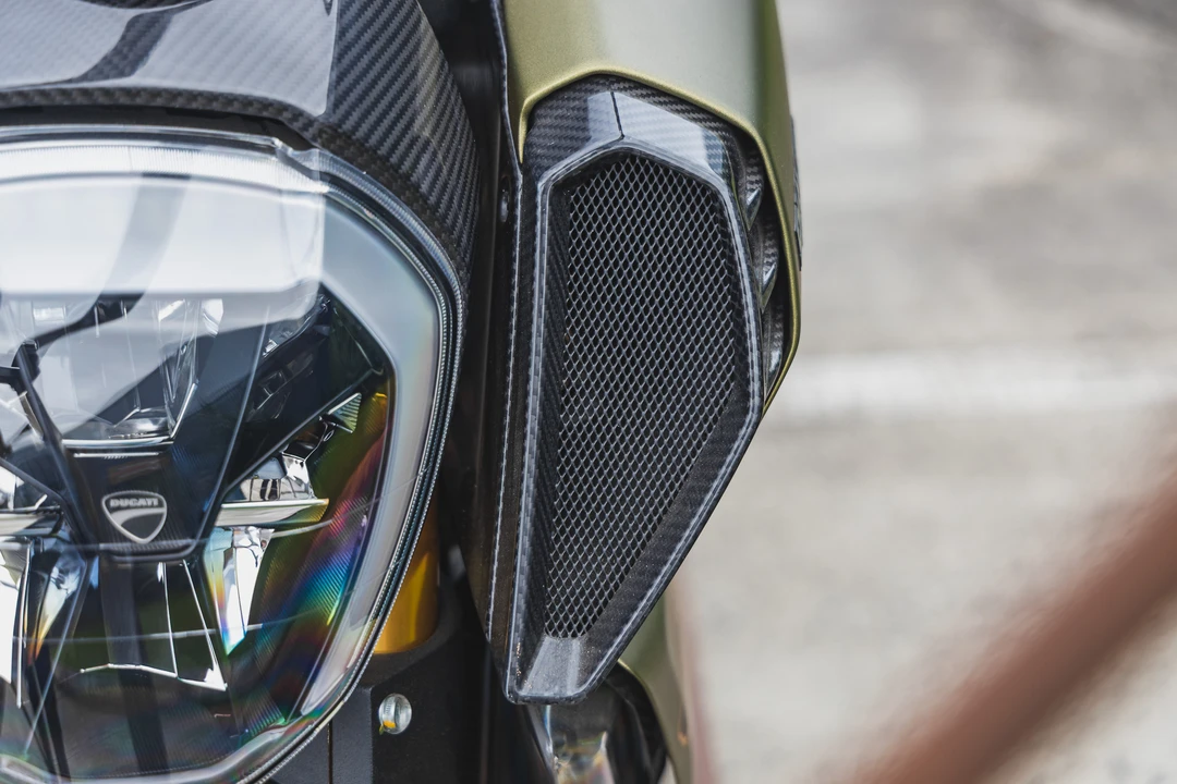 2021 Ducati Diavel - Image 28 of 31