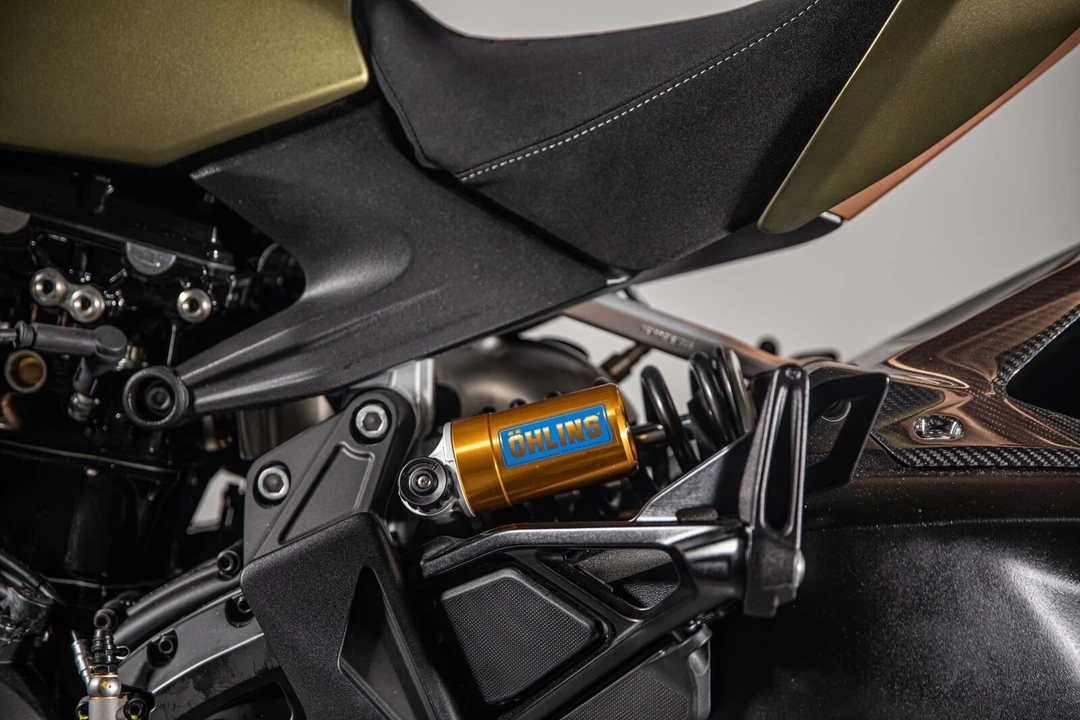 2021 Ducati Diavel - Image 14 of 18