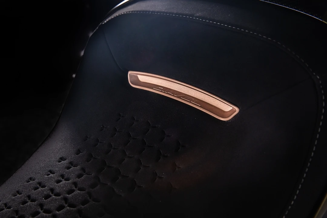 2021 Ducati Diavel - Image 10 of 18