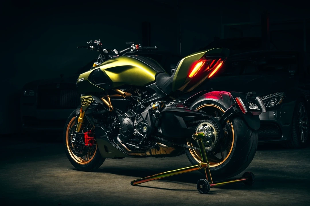 2021 Ducati Diavel - Image 3 of 12