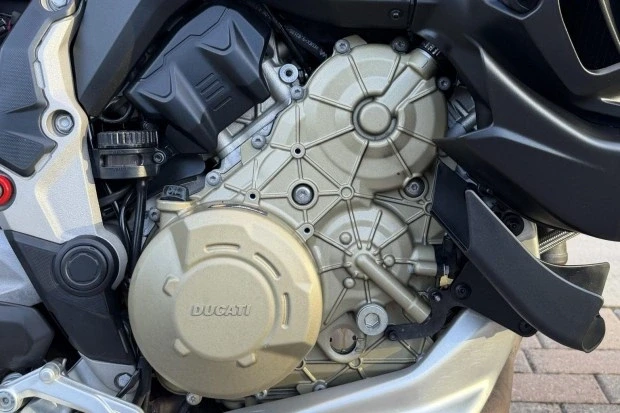 2021 Ducati Multistrada - Image 5 of 6