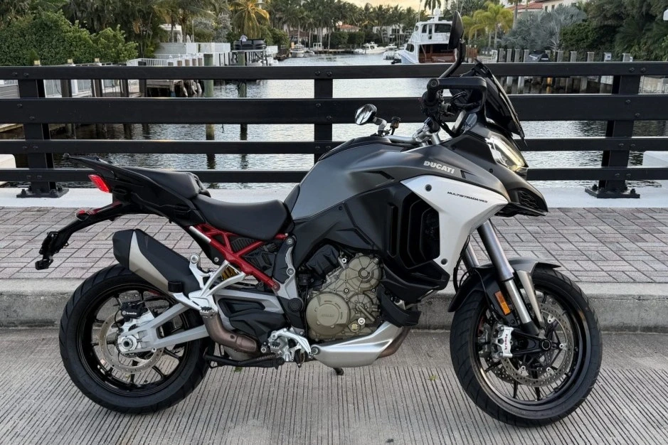 2021 Ducati Multistrada - Image 1 of 6