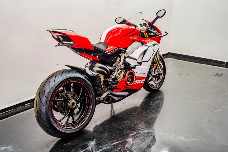 2021 Ducati V4 - Image 2 of 10