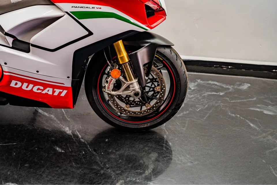 2021 Ducati V4 - Image 4 of 10