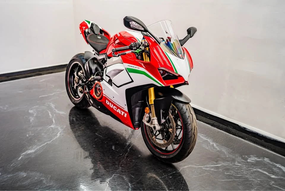 2021 Ducati V4 - Image 3 of 10