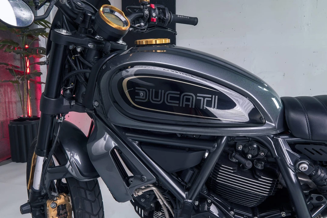 2021 Ducati Scrambler - Image 17 of 31