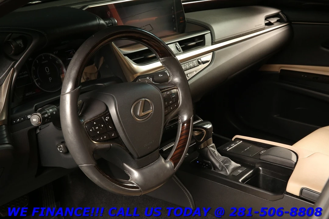 2021 Lexus ES 7th Gen - Image 10 of 21