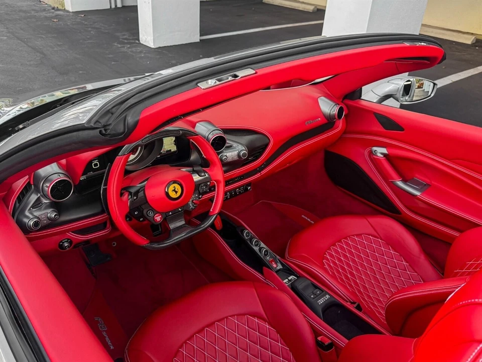 2021 Ferrari F8 Spider - Image 2 of 4