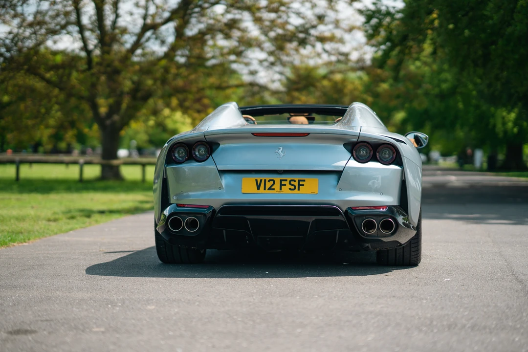 2021 Ferrari 812 GTS - Image 7 of 31