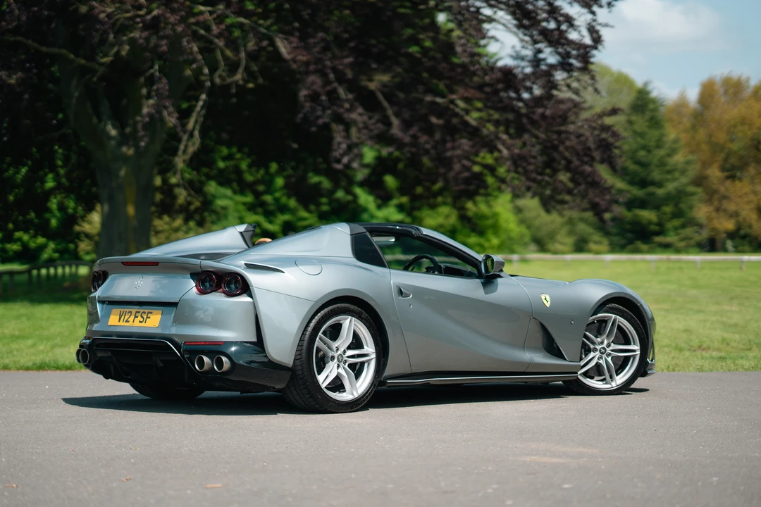 2021 Ferrari 812 GTS - Image 14 of 31