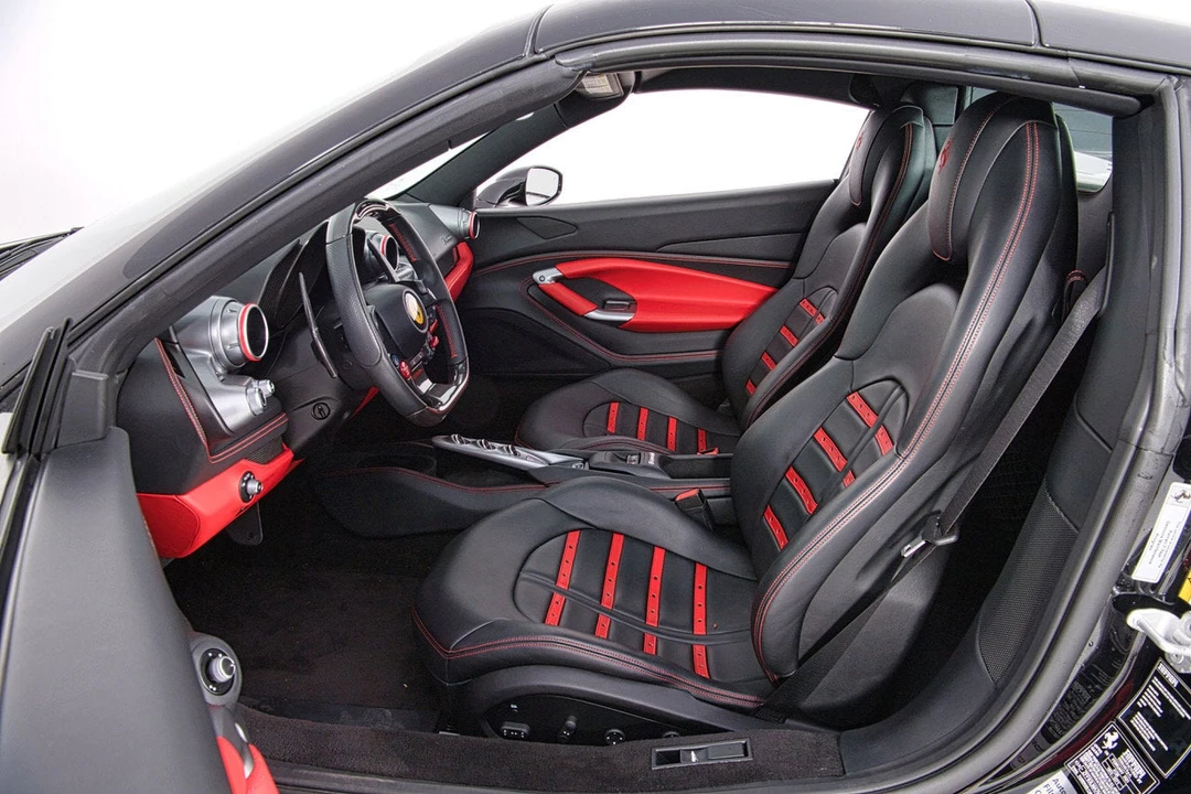 2021 Ferrari F8 Spider - Image 5 of 31