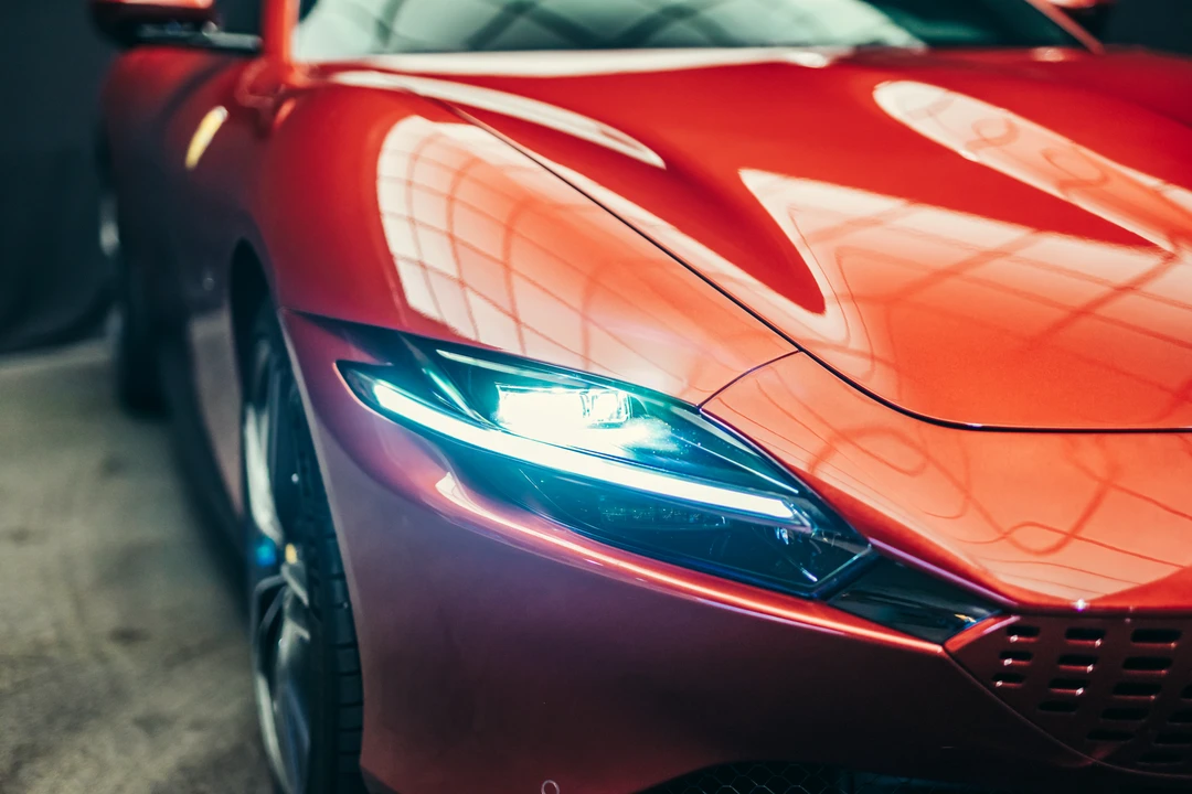 2021 Ferrari Roma - Image 12 of 31