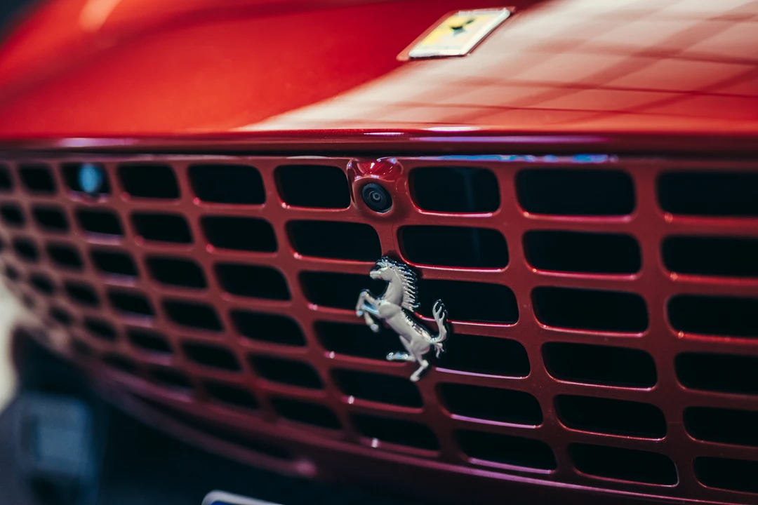 2021 Ferrari Roma - Image 23 of 31