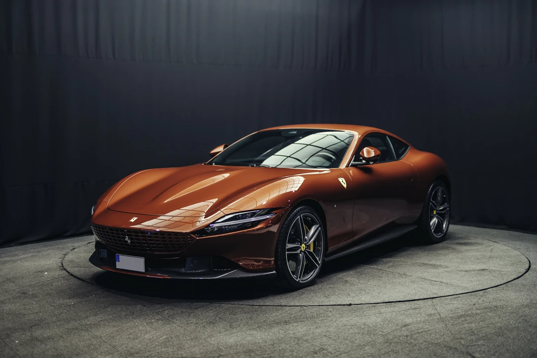 2021 Ferrari Roma - Image 11 of 31