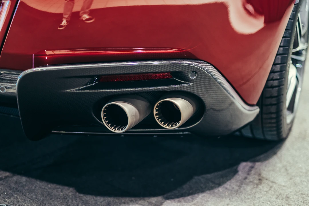 2021 Ferrari Roma - Image 28 of 31