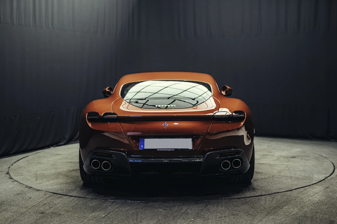 2021 Ferrari Roma - Image 7 of 31