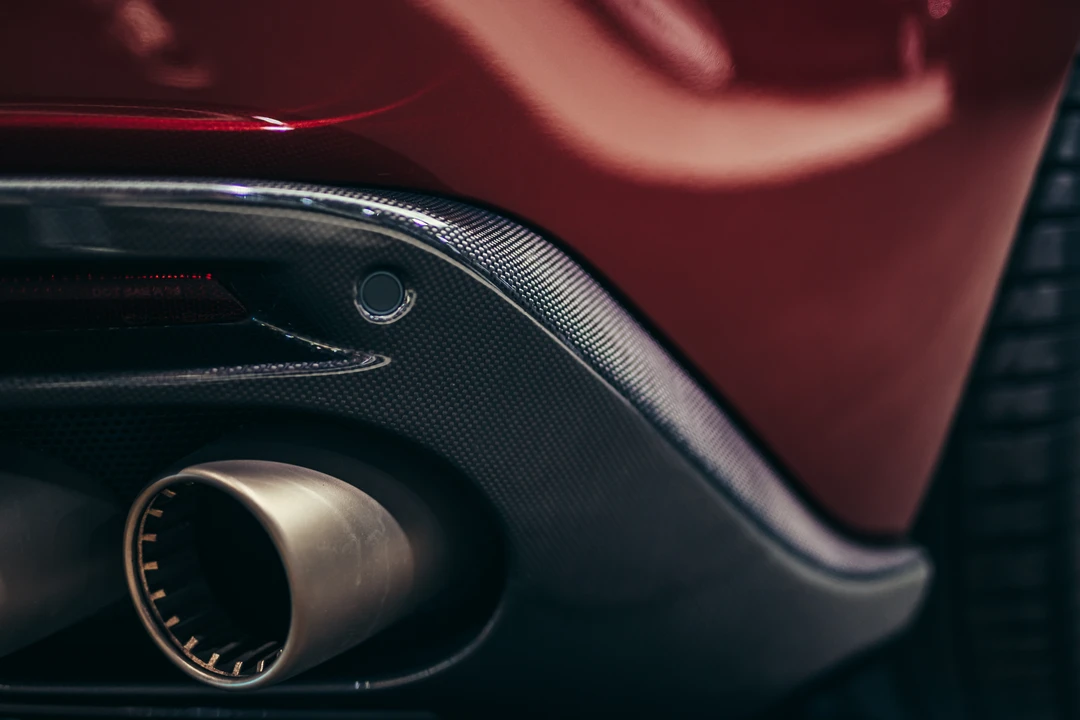 2021 Ferrari Roma - Image 29 of 31