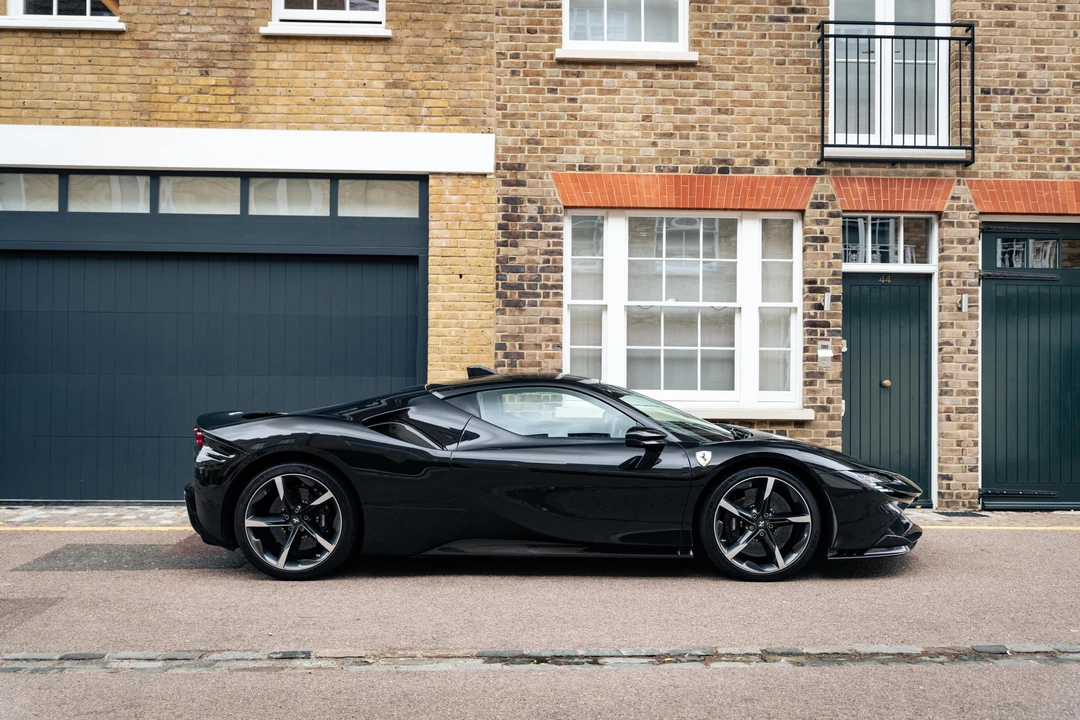 2021 Ferrari SF90 Stradale - Image 5 of 31