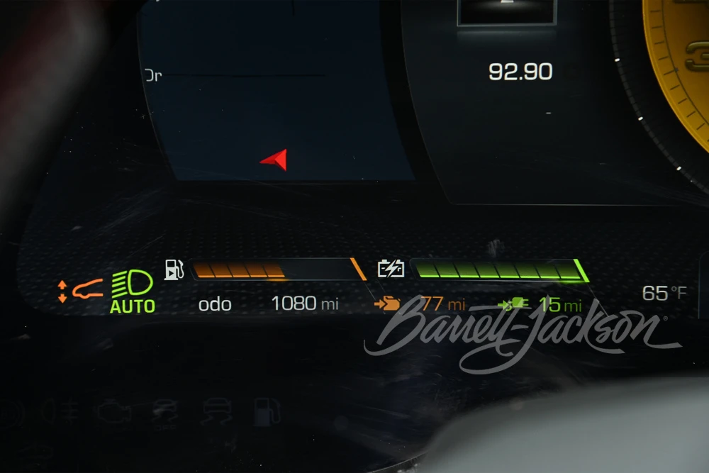 2021 Ferrari SF90 Stradale - Image 27 of 31